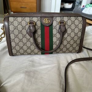 Like New Gucci Boston bag
